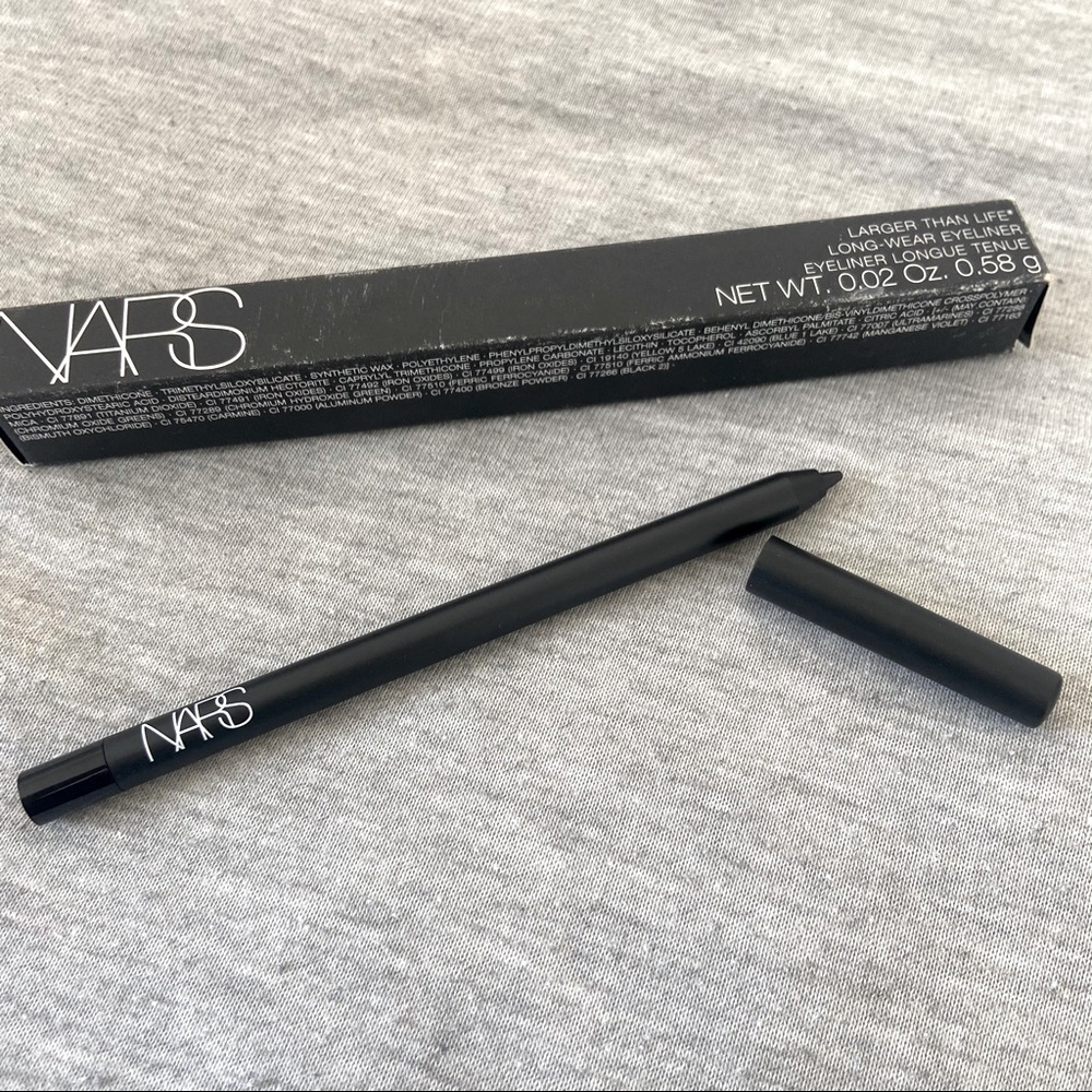 NARS Larger than Life Eyeliner Pencil Black NEW
